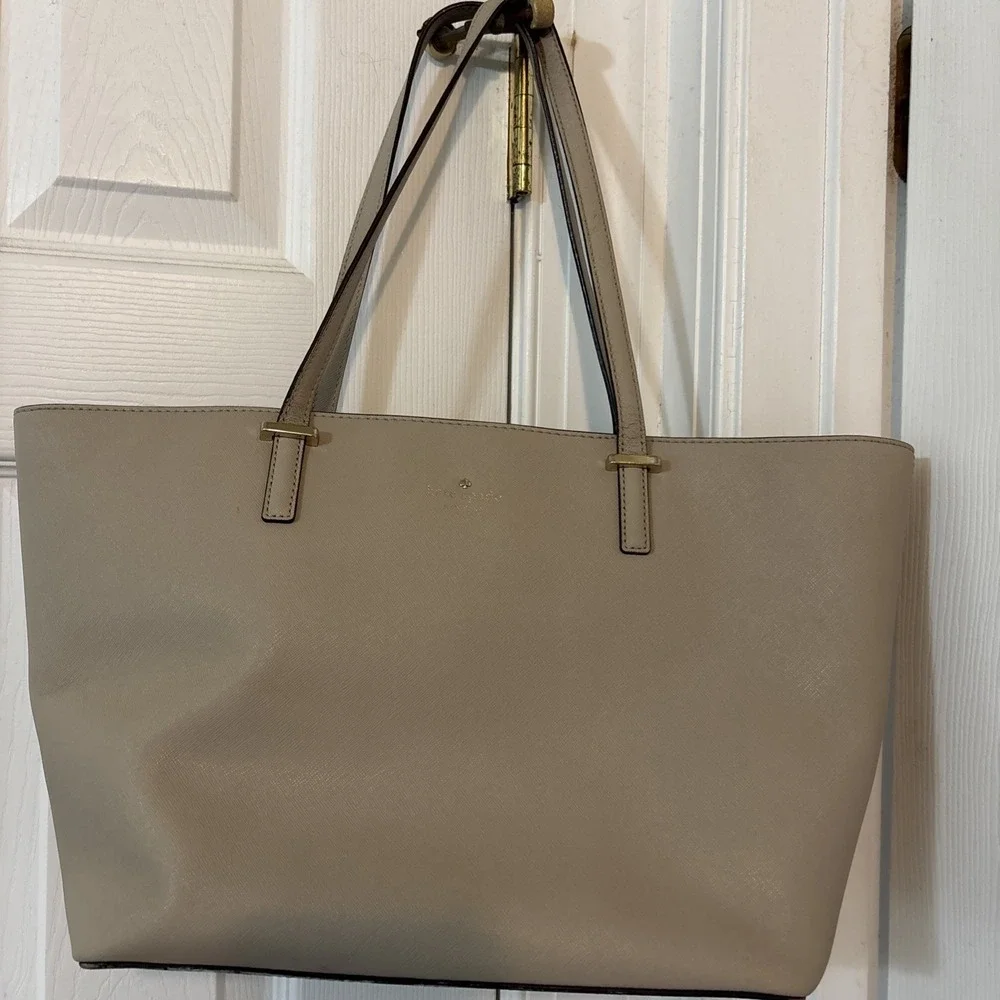 Kate Spade Beige Crossgrain Leather Large City Classic Zip Tote Handbag